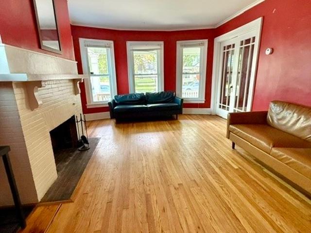 House for sale in Syracuse, New York