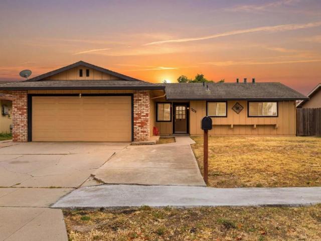 House for sale in Salinas, California