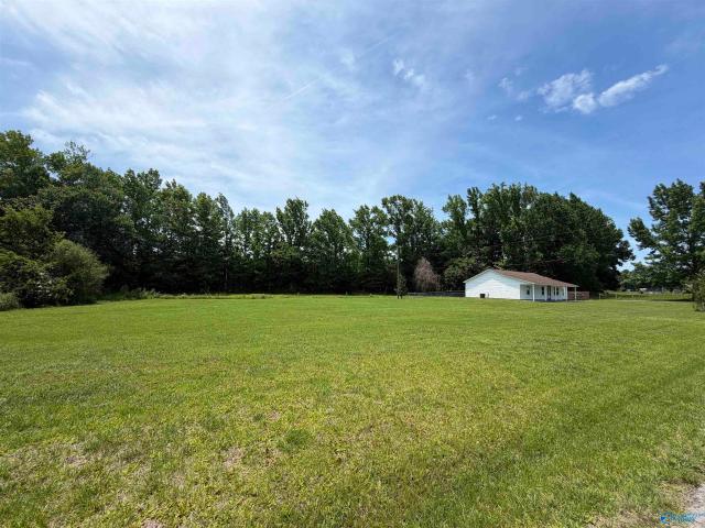 House for sale in Hillsboro, Alabama