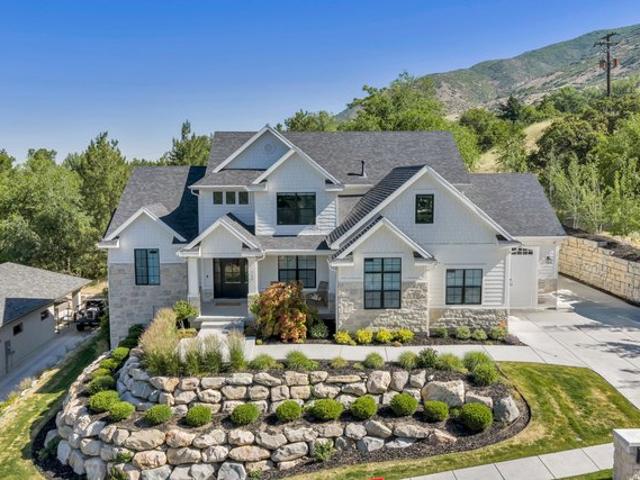 House for sale in Centerville, Davis County