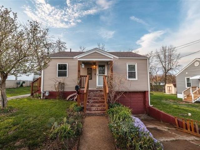 House for sale in Phelps, Missouri