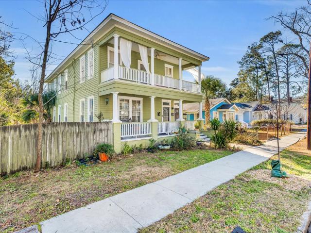 Duplex for sale in Savannah, Georgia