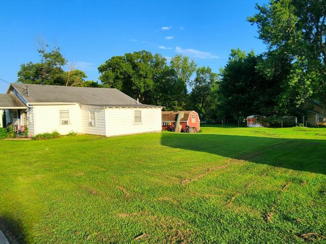 House for sale in Ava, Missouri