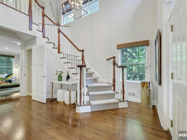 Townhouse for sale in Wyckoff, New Jersey