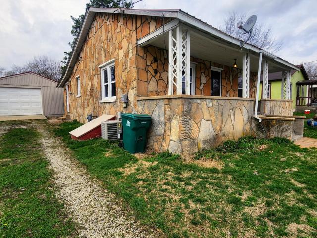 House for sale in Cabool, Missouri
