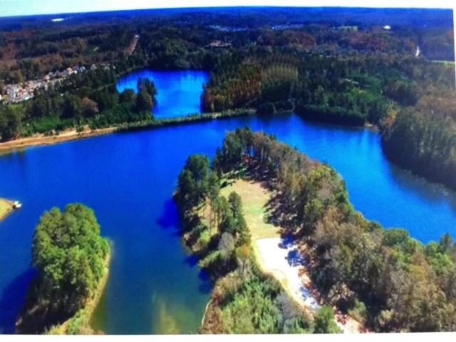 Land for sale in Red Oak, Georgia