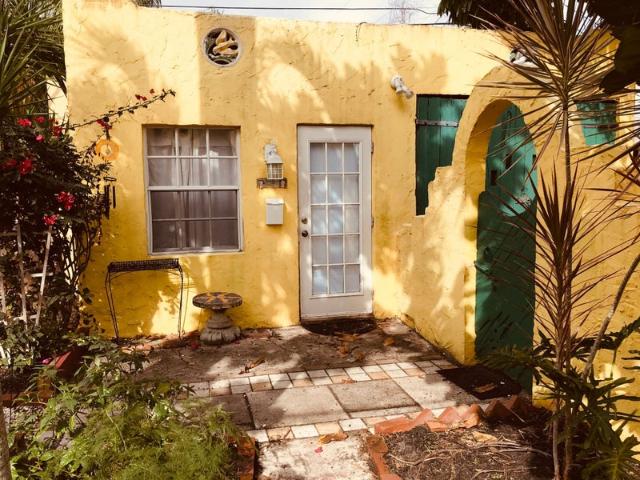 Room for rent in West Palm Beach, Florida
