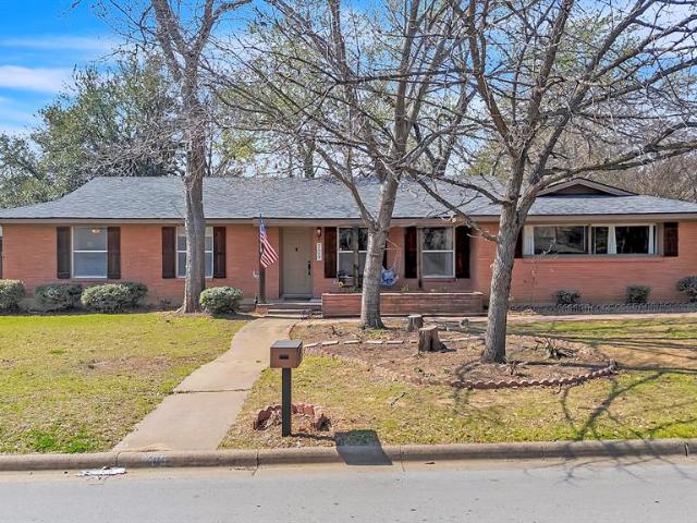 House for sale in Hurst, Texas