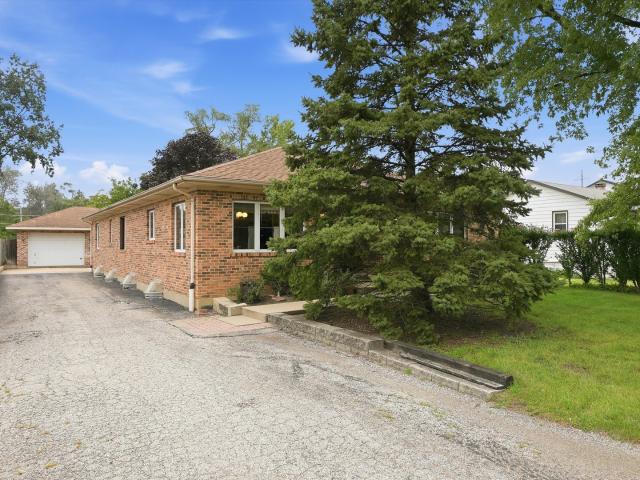 House for sale in Lake Bluff, Illinois