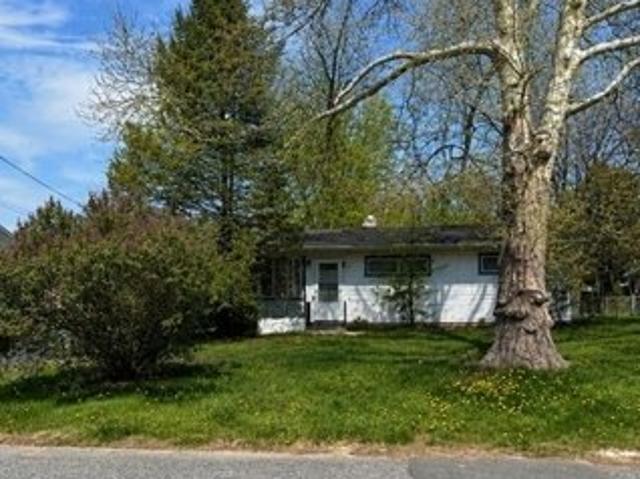 House for sale in Stewartsville, New Jersey