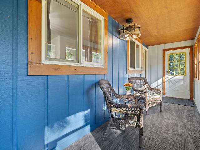 House for sale in Twin Lakes, Kenosha County