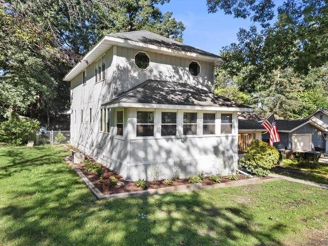 House for sale in Twin Lakes, Kenosha County