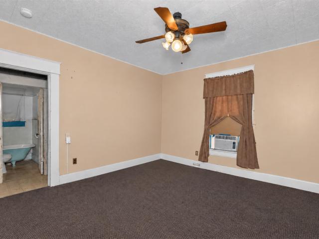 House for sale in Elsmere, Kenton County