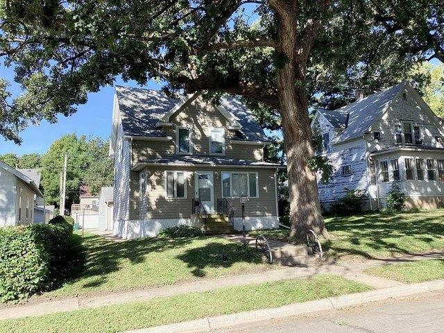 House for sale in Albert Lea, Freeborn County
