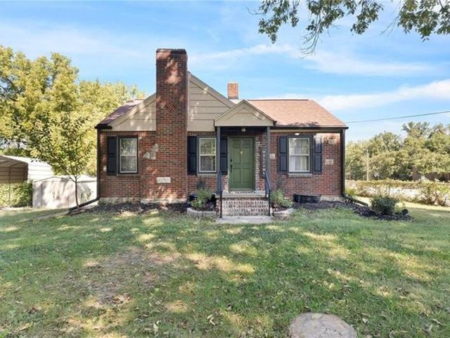 House for sale in Independence, Jackson County