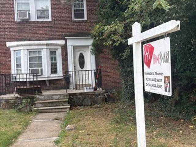 Townhouse for sale in Edmondson Village, Baltimore