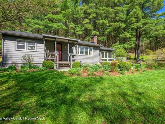 House for sale in Chatham, New York