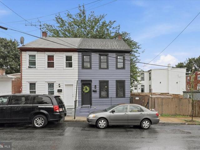 Townhouse for sale in Lancaster, Pennsylvania