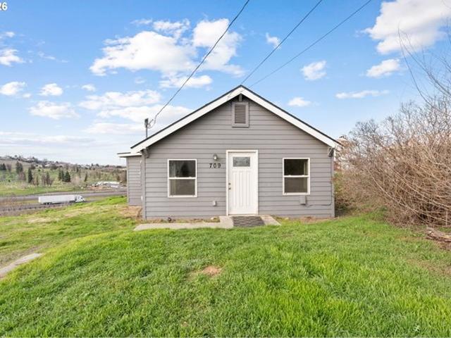 House for sale in Oregonia