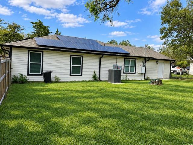 House for sale in Grand Prairie, Dallas County