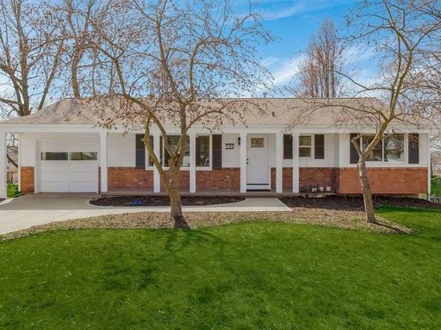 House for sale in Harrisonville, Missouri