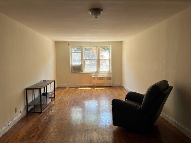Condo for sale in Glenwood, New York