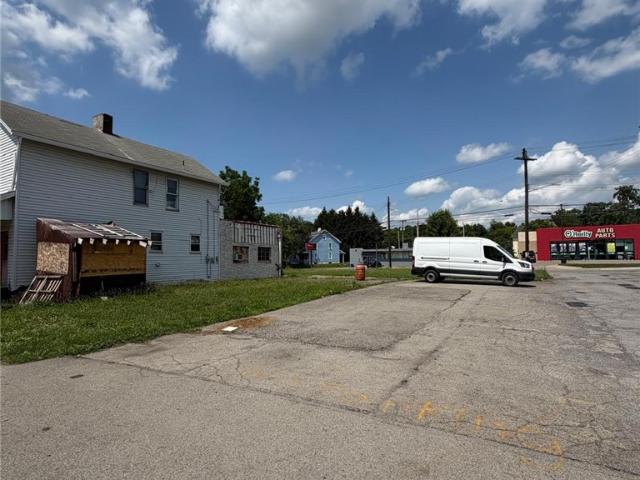 Farm for sale in New Castle, Pennsylvania