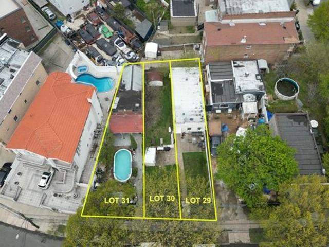 Land for sale in Queens, Arverne