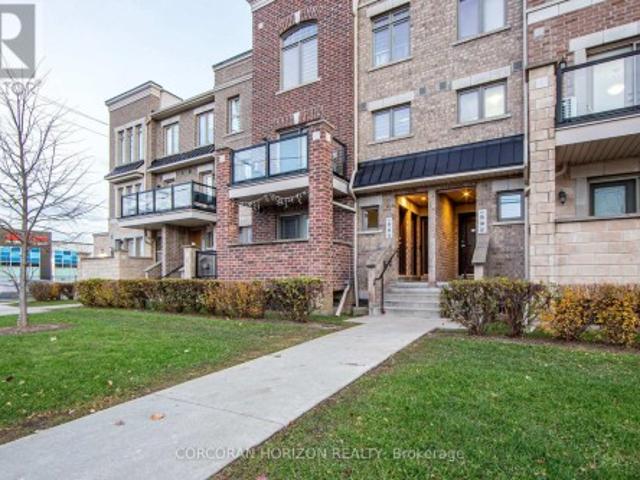 Townhouse for sale in Woburn, Ontario