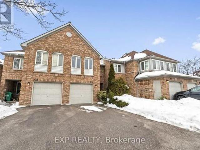 Townhouse for sale in Mississauga, Ontario