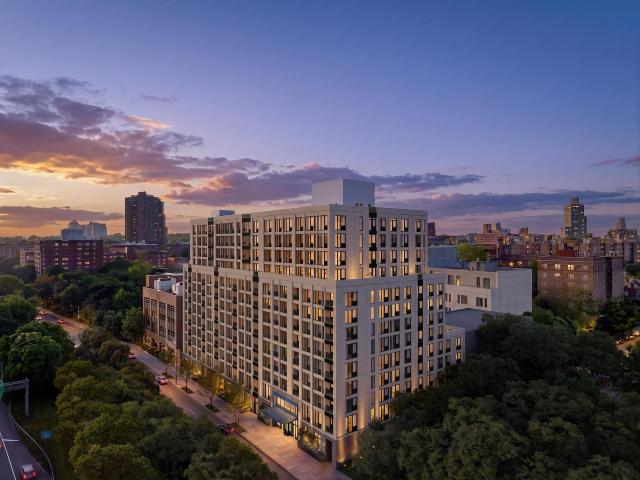 Condo for sale in Forest Hills, New York