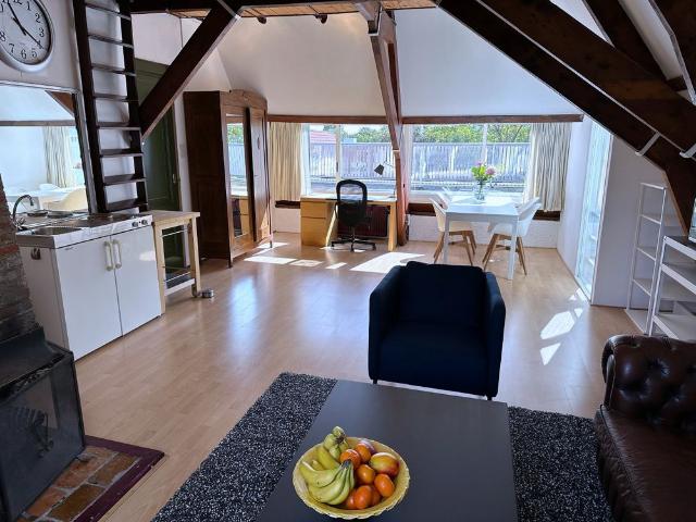 Studio te huur in De Esch, Rotterdam