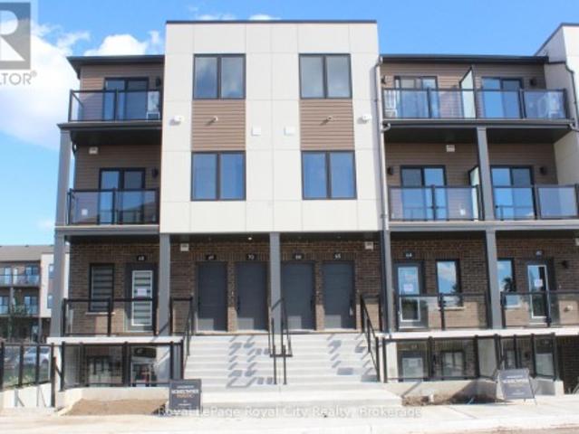Townhouse for rent in Guelph, Ontario