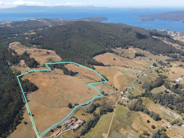 Land for sale in Brooks Bay, Tasmania