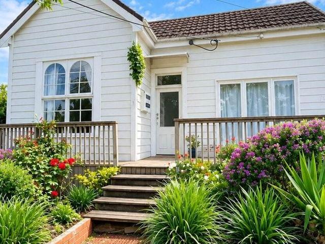 House for rent in Royal Oak, Maungakiekie-Tāmaki