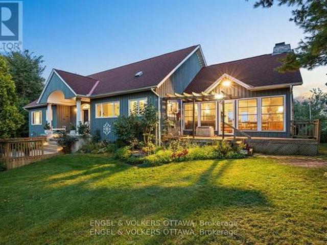 House for sale in Rideau Lakes, Ontario