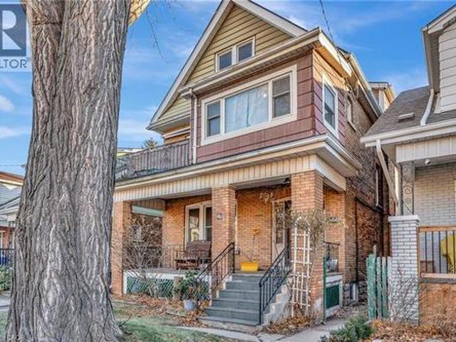 House for sale in Ancaster, Ontario