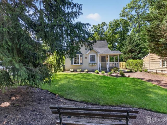 House for sale in Avenel, New Jersey
