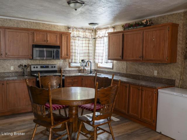 House for sale in Elizabethtown, Hardin County