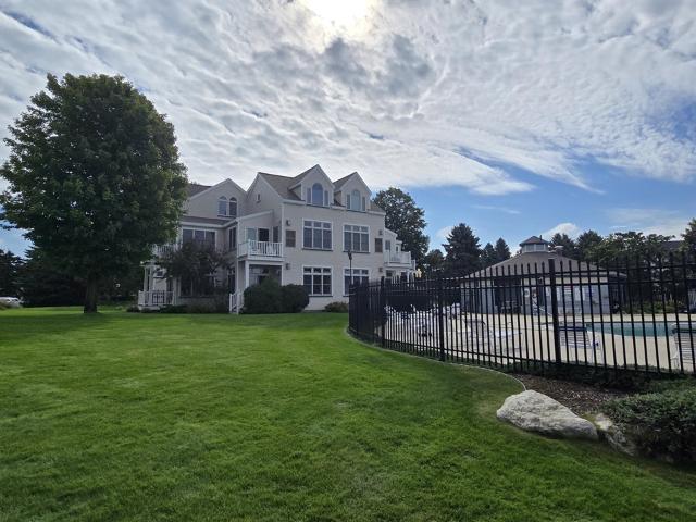 Condo for sale in Manistee, Michigan
