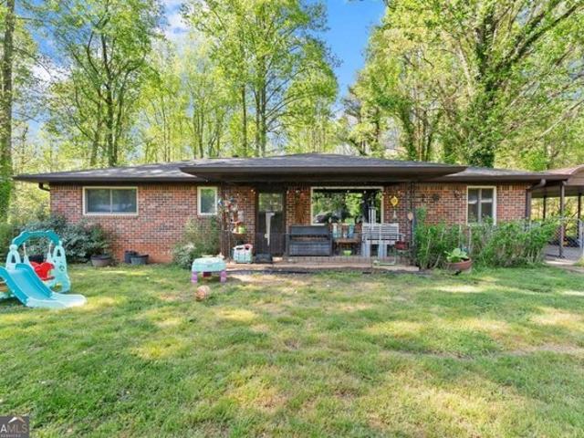 House for sale in Dahlonega, Georgia