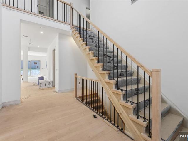 House for sale in Cresskill, New Jersey