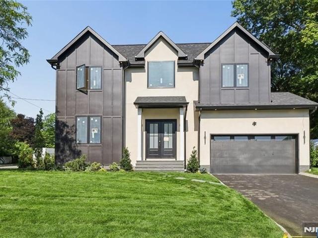House for sale in Cresskill, Bergen County