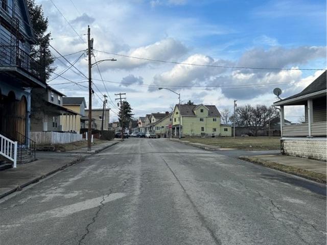House for sale in Donora, Pennsylvania