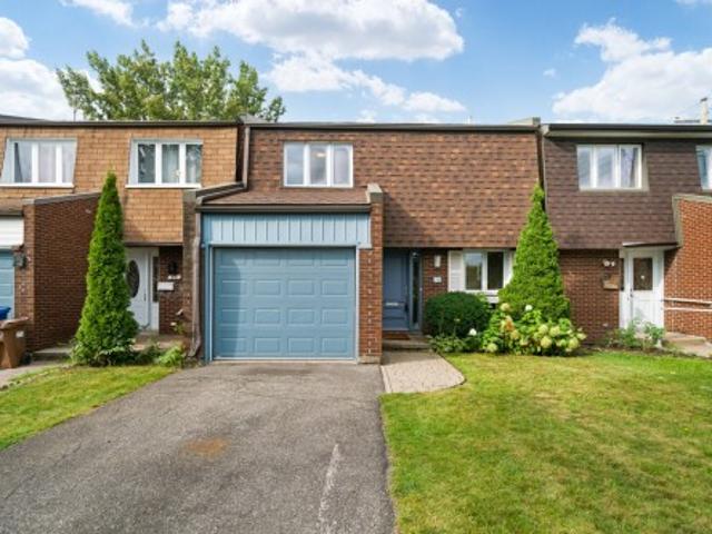 House for sale in Dollard-des-ormeaux, Quebec