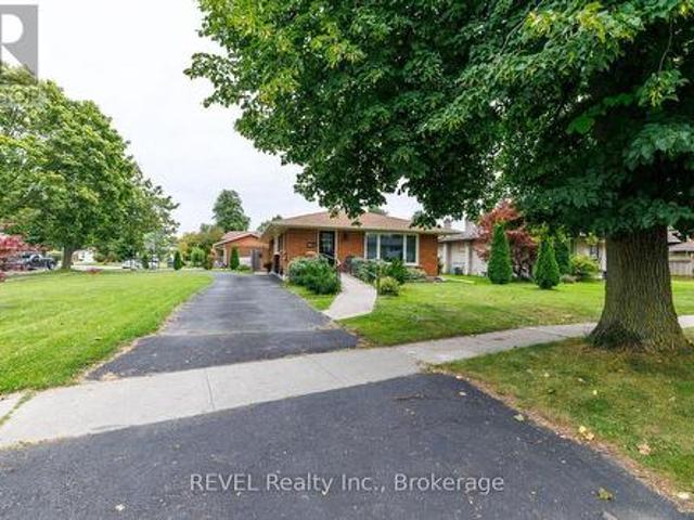 House for sale in Niagara, Ontario