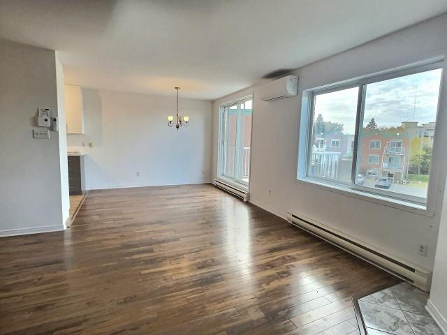 Apartment for rent in Charlemagne, Quebec