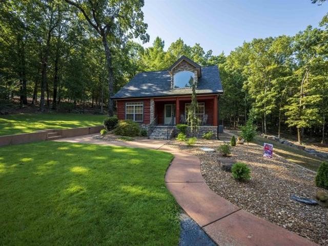 House for sale in Ark
