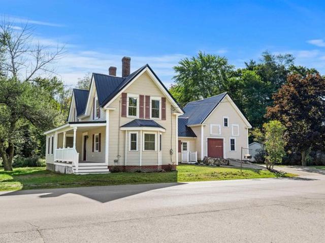 House for sale in New Hampshire