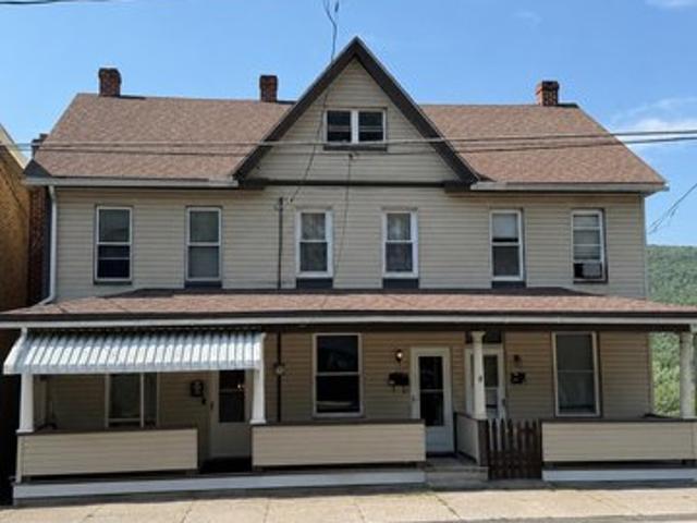 Townhouse for sale in Carbon, Pennsylvania